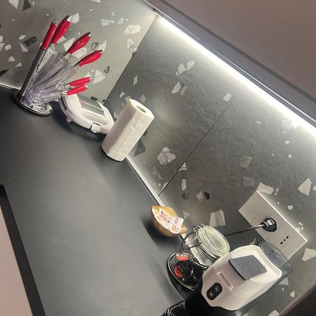 Corso Montecarlo Apartment เวนติมิญา ภายนอก รูปภาพ