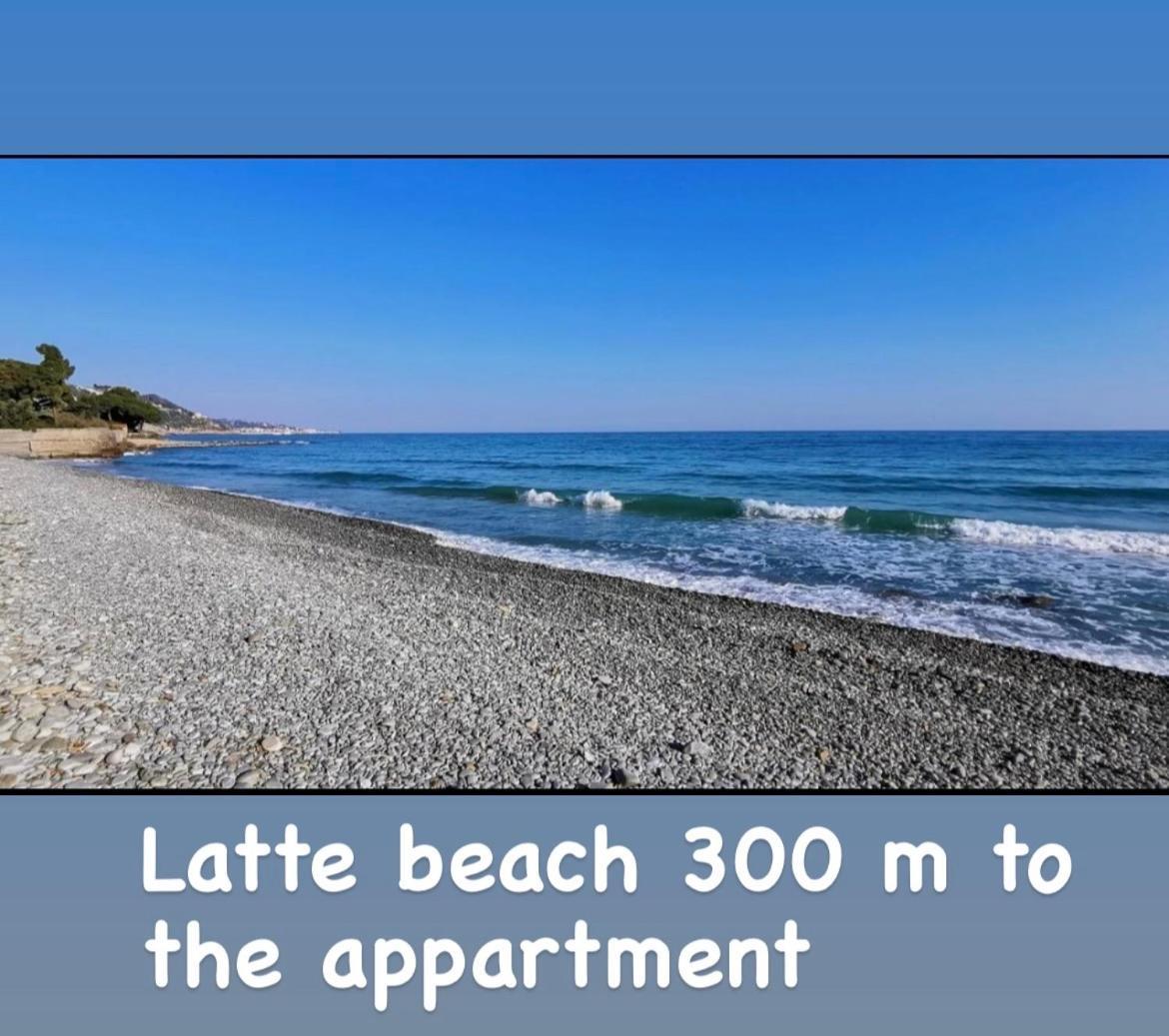 Corso Montecarlo Apartment เวนติมิญา ภายนอก รูปภาพ